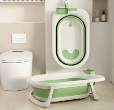 High Quality Foldable and Portable Baby Bathtub with Soap Tray